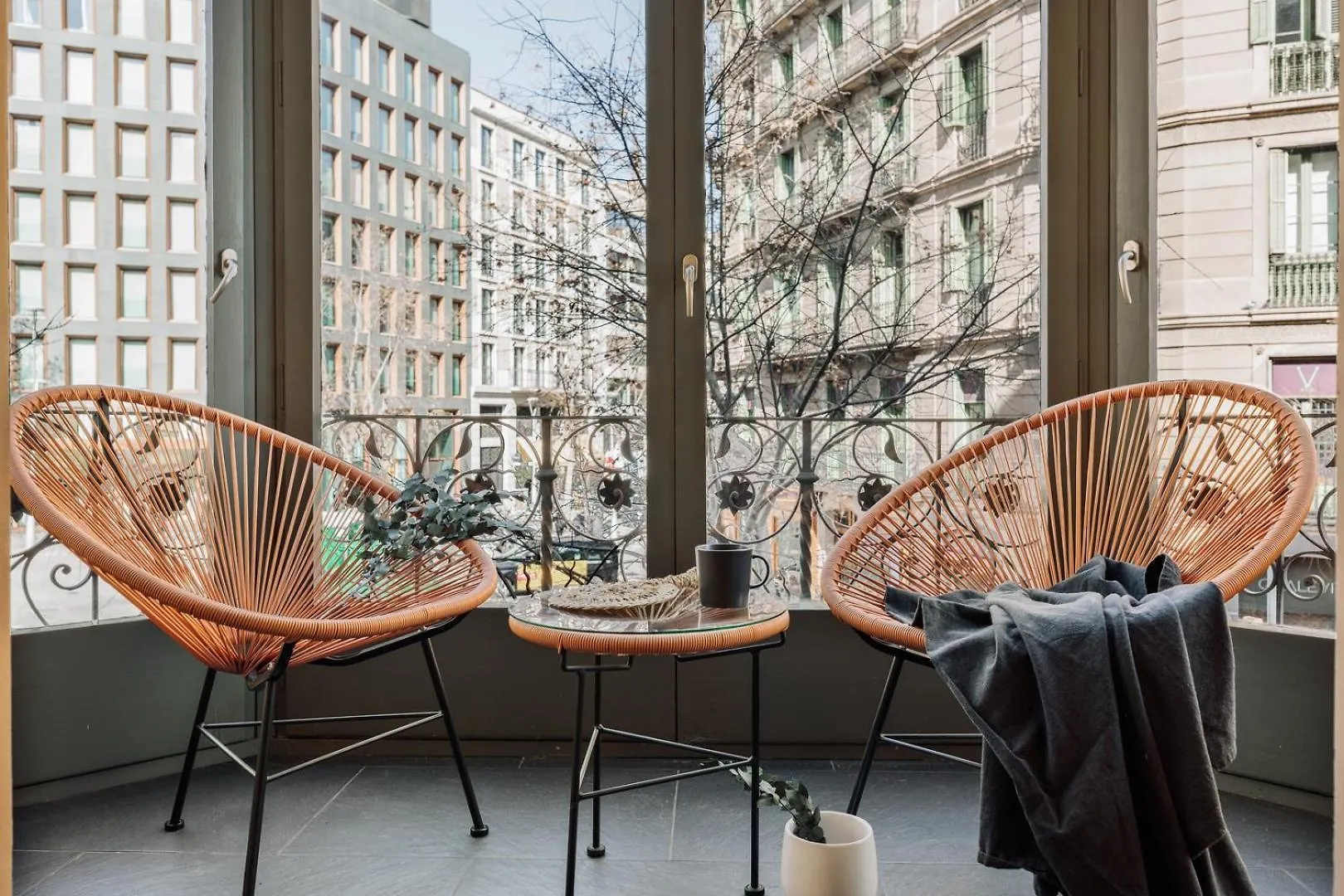 Apartamento Hidiv - 3 Bedrooms And Terrace In Eixample Dreta Barcelona